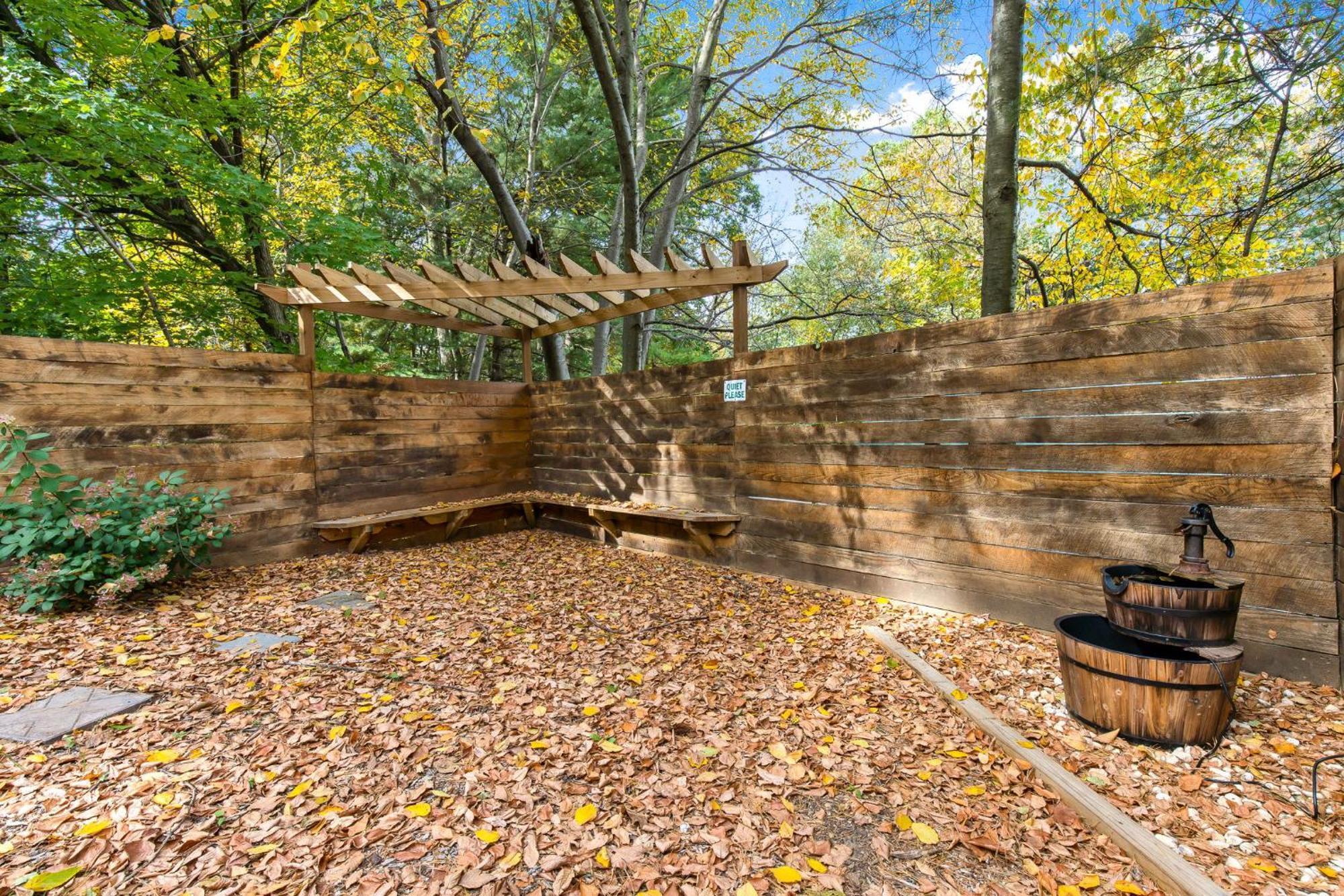 5 Bd W Hottub - Mins To Hunting Hiking & Fishing Lejlighed New Providence Eksteriør billede